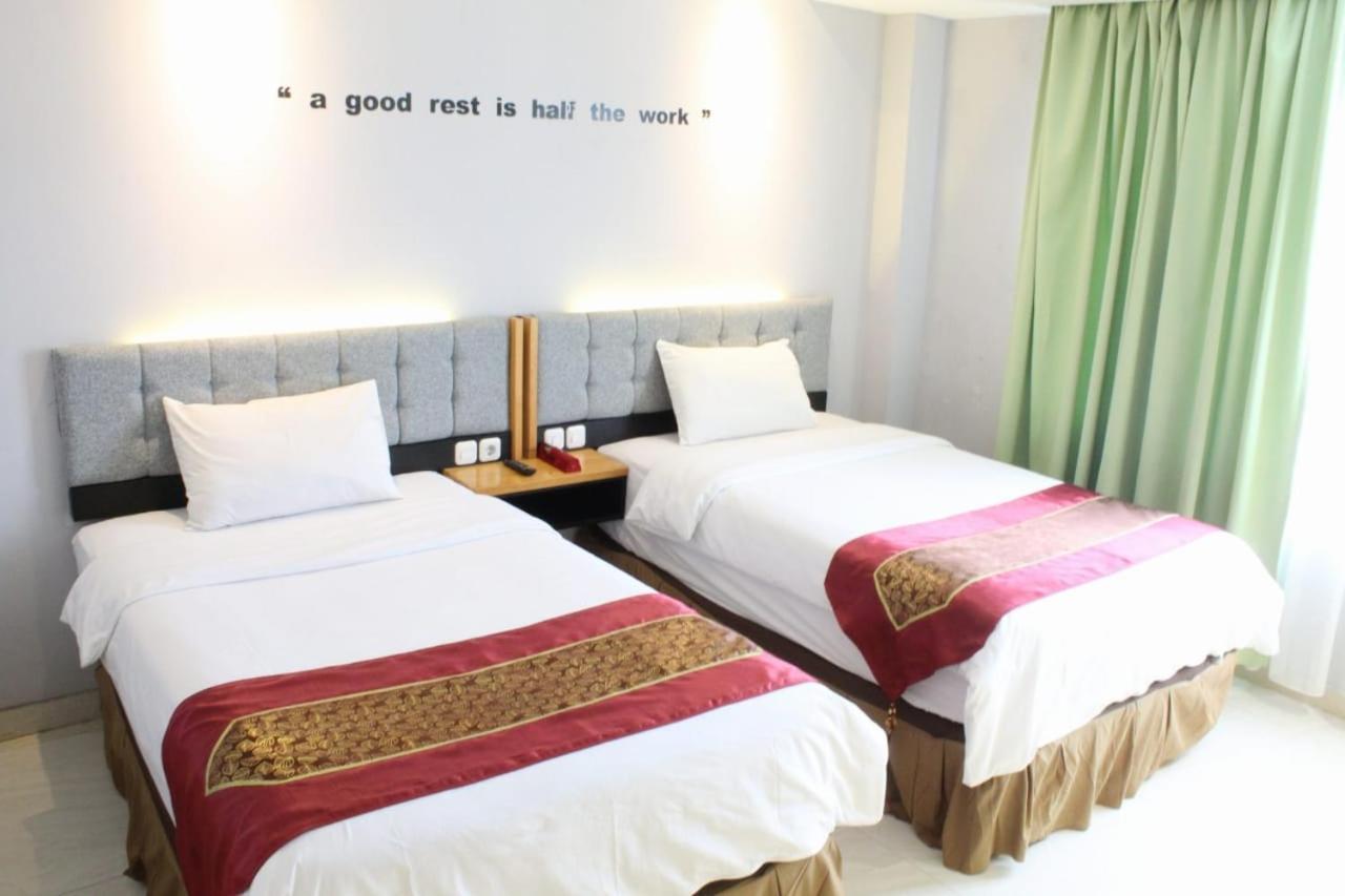 The Royal Idi Hotel Idirayeuk Buitenkant foto